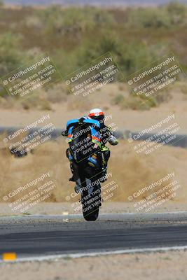media/Mar-22-2025-CVMA (Sat) [[462c0ffedb]]/Race 12-Supersport Middleweight/